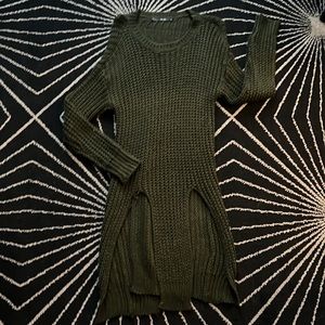 Olive Green Longline Sweater Long sleeve Medium F21 Forever 21 Tic Toc